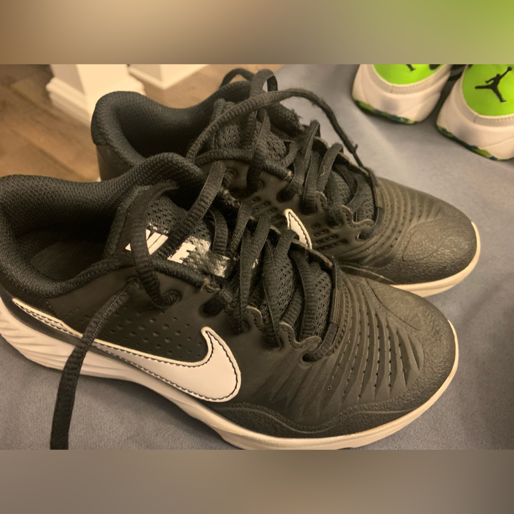 Nike Hurache 3 youth turf shoes